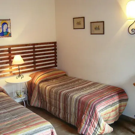 Prázdninový dům Vacanze Dietroserra Viagrande